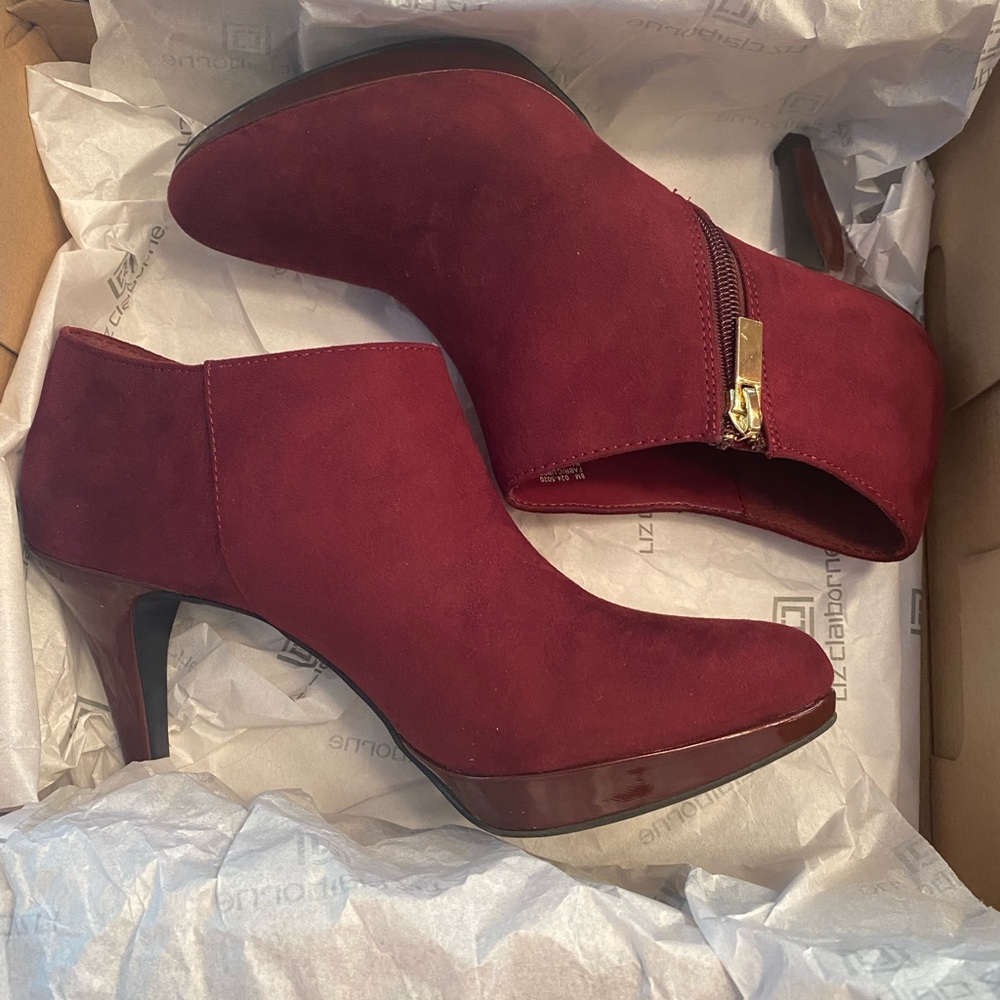 Liz Claiborne bootie heels